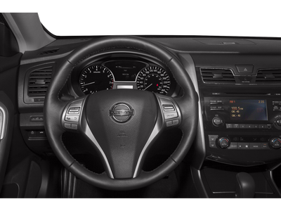 2015 Nissan Altima SL 2.5 I4 Sedan W/Moonroof Package