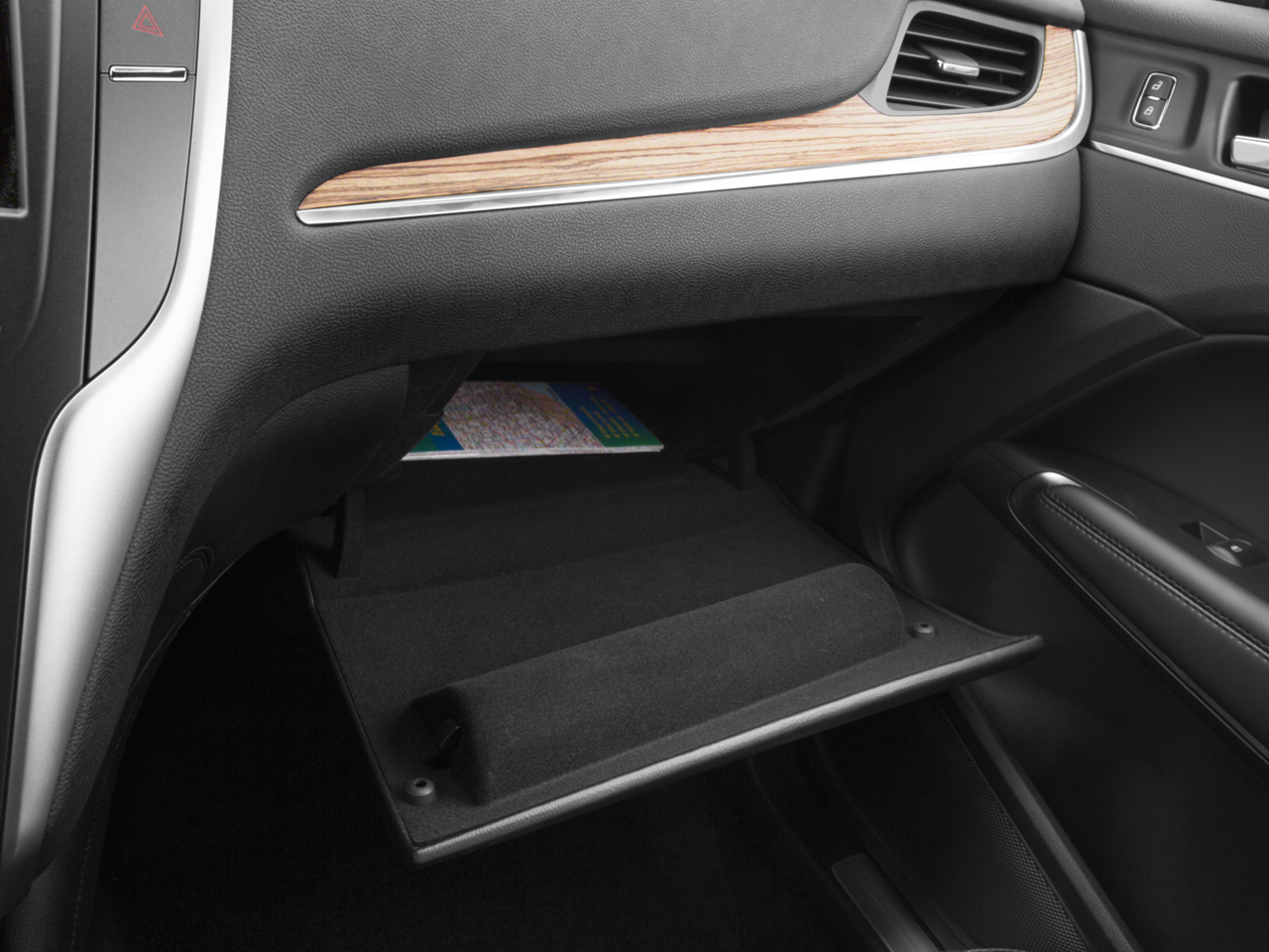 2017 Lincoln MKC Select FWD SUV W/Select Plus Package