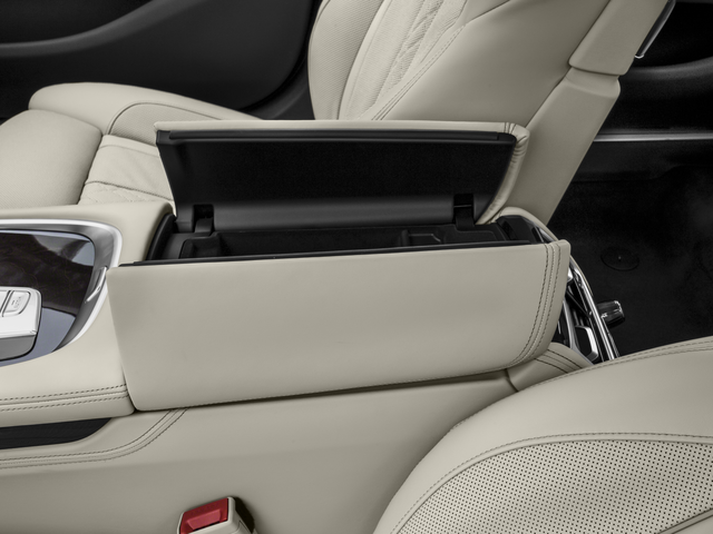 2016 BMW 7 Series 750i xDrive Sedan W/Luxury Rear Seating Package