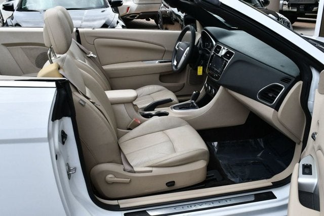 2012 Chrysler 200 2 Door Convertible Limited W/Navigation