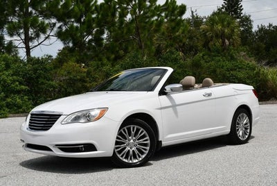 2012 Chrysler 200 2 Door Convertible Limited W/Navigation