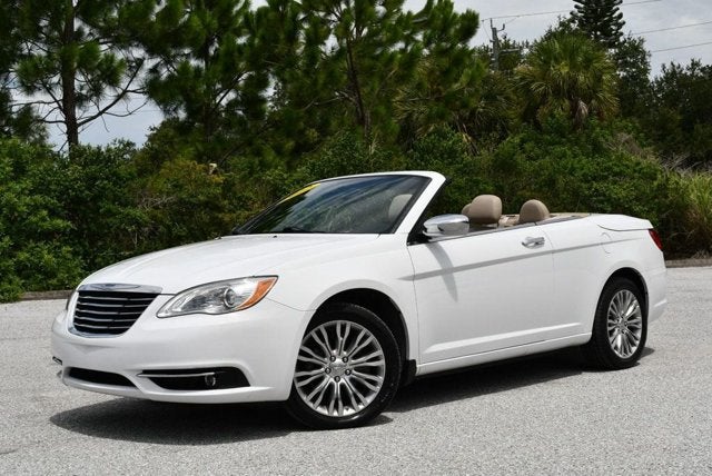 2012 Chrysler 200 2 Door Convertible Limited W/Navigation