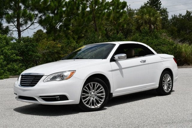 2012 Chrysler 200 2 Door Convertible Limited W/Navigation