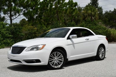 2012 Chrysler 200 2 Door Convertible Limited W/Navigation