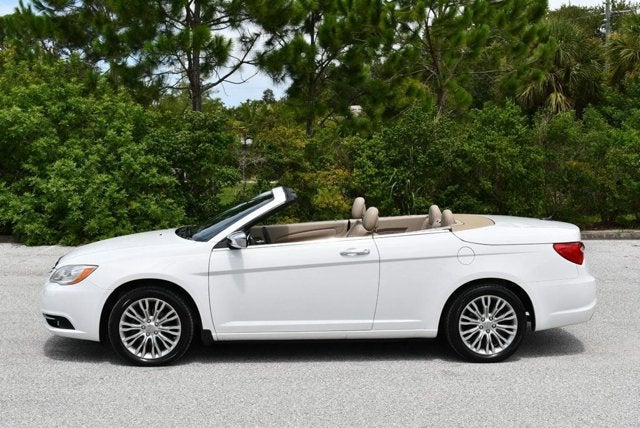 2012 Chrysler 200 2 Door Convertible Limited W/Navigation