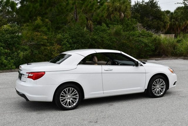2012 Chrysler 200 2 Door Convertible Limited W/Navigation