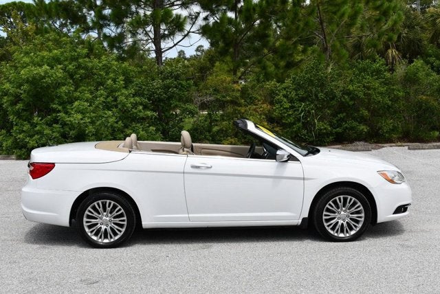 2012 Chrysler 200 2 Door Convertible Limited W/Navigation