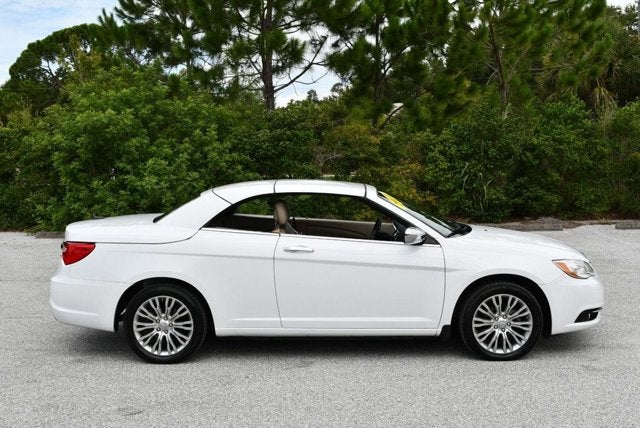 2012 Chrysler 200 2 Door Convertible Limited W/Navigation