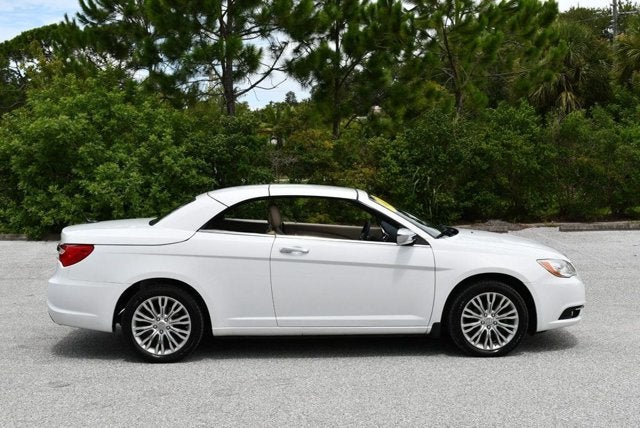 2012 Chrysler 200 2 Door Convertible Limited W/Navigation