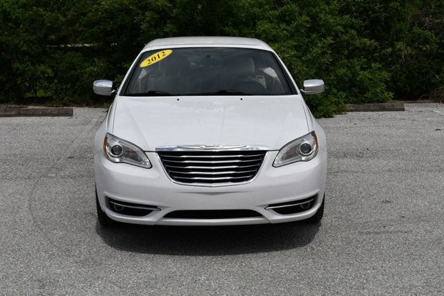 2012 Chrysler 200 2 Door Convertible Limited W/Navigation