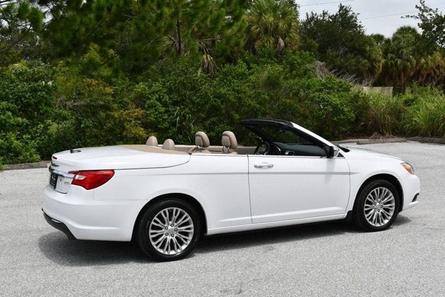 2012 Chrysler 200 2 Door Convertible Limited W/Navigation