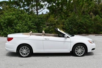 2012 Chrysler 200 2 Door Convertible Limited W/Navigation