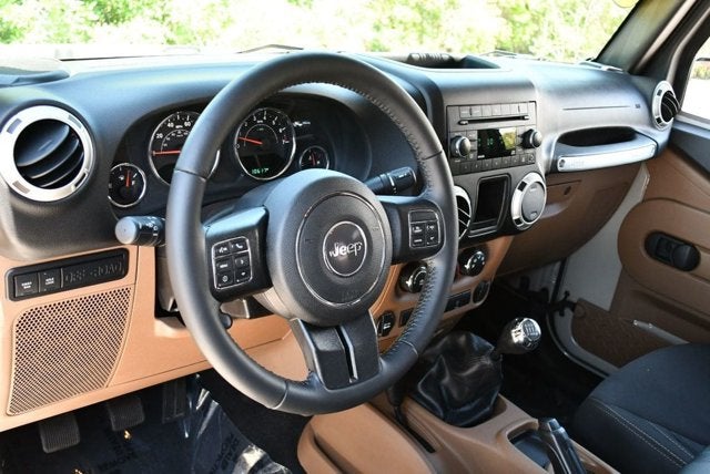 2018 Jeep Wrangler JK Unlimited Rubicon 4x4 W/Rubicon Package 23R