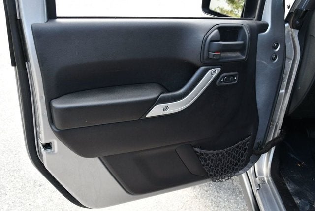 2016 Jeep Wrangler Unlimited 4WD 4 Door Rubicon W/Connectivity Group