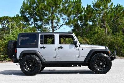 2016 Jeep Wrangler Unlimited 4WD 4 Door Rubicon W/Connectivity Group