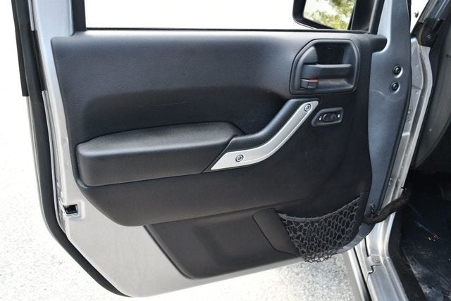 2016 Jeep Wrangler Unlimited 4WD 4 Door Rubicon W/Connectivity Group
