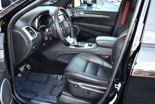 2018 Jeep Grand Cherokee SRT 4x4 SUV W/Signature Leather Package & High Performance Audio