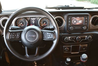 2020 Jeep Gladiator Sport 4x4 W/Customer Preferred Package 23B