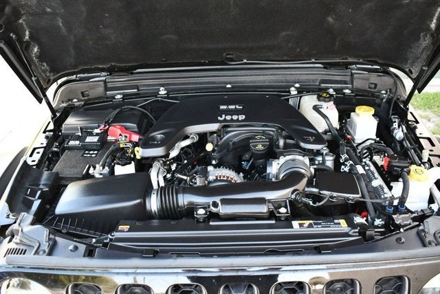 2021 Jeep Gladiator Rubicon 4x4 W/Preferred Package 24R and Fuel Wheel Base