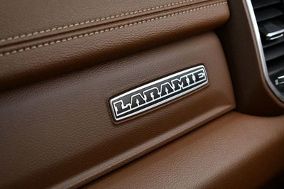 2019 RAM 1500 Laramie 4x2 Crew Cab W/Preferred Package 25H