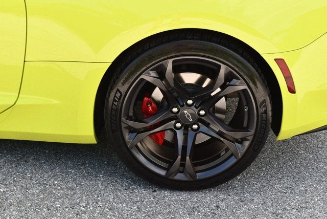2021 Chevrolet Camaro 2SS 2 Door Coupe W/SS 1 LE Track Performance Package