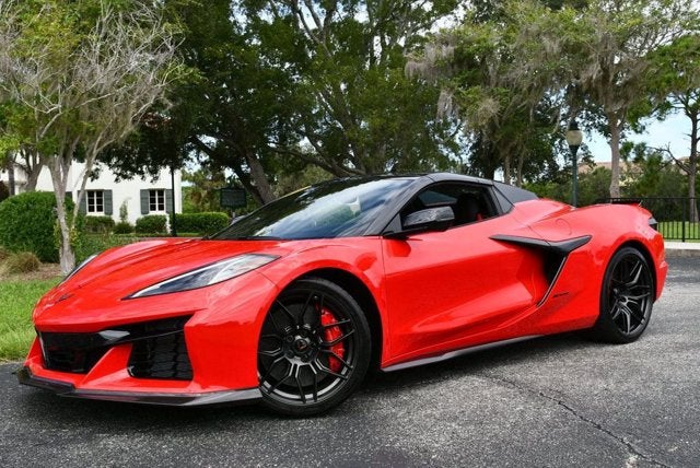 2023 Chevrolet Corvette 2 Door Z06 Convertible W/3LZ & Carbon Ceramic Brakes