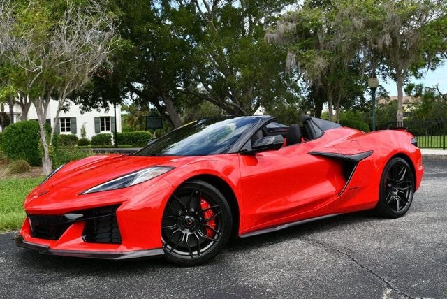 2023 Chevrolet Corvette 2 Door Z06 Convertible W/3LZ & Carbon Ceramic Brakes