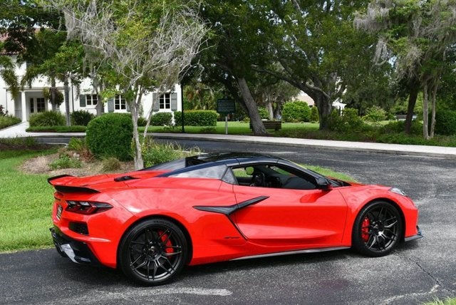 2023 Chevrolet Corvette 2 Door Z06 Convertible W/3LZ & Carbon Ceramic Brakes