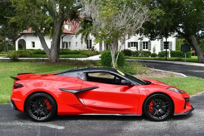 2023 Chevrolet Corvette 2 Door Z06 Convertible W/3LZ & Carbon Ceramic Brakes