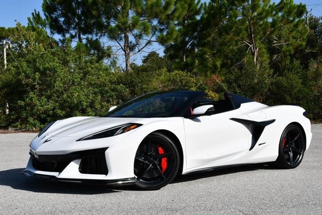 2024 Chevrolet Corvette 2 Door AWD E-Ray Convertible W/3LZ Preferred Equipment Group