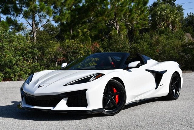 2024 Chevrolet Corvette 2 Door AWD E-Ray Convertible W/3LZ Preferred Equipment Group