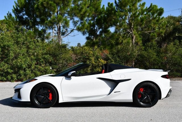 2024 Chevrolet Corvette 2 Door AWD E-Ray Convertible W/3LZ Preferred Equipment Group