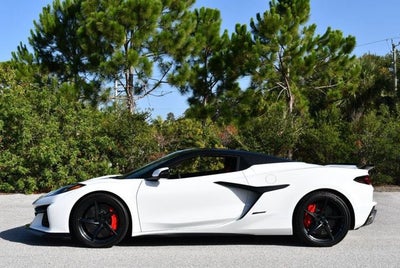 2024 Chevrolet Corvette 2 Door AWD E-Ray Convertible W/3LZ Preferred Equipment Group