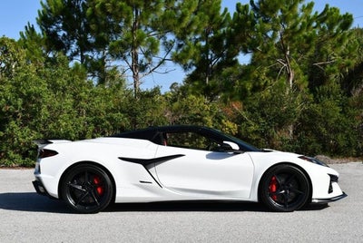 2024 Chevrolet Corvette 2 Door AWD E-Ray Convertible W/3LZ Preferred Equipment Group