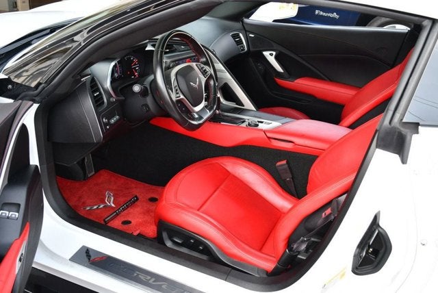 2017 Chevrolet Corvette 2LT - Photo 14