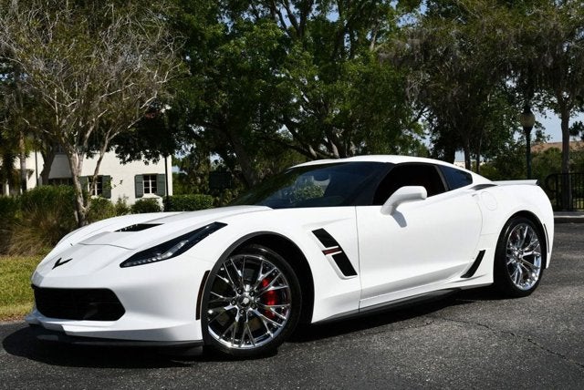 2017 Chevrolet Corvette 2LT - Photo 19