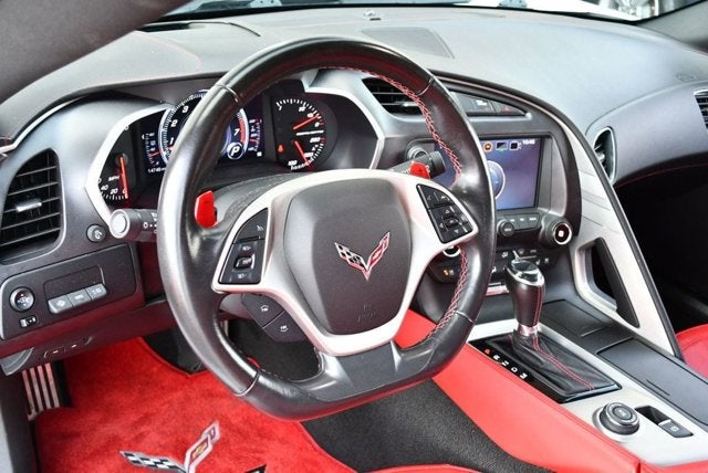 2017 Chevrolet Corvette 2LT - Photo 35