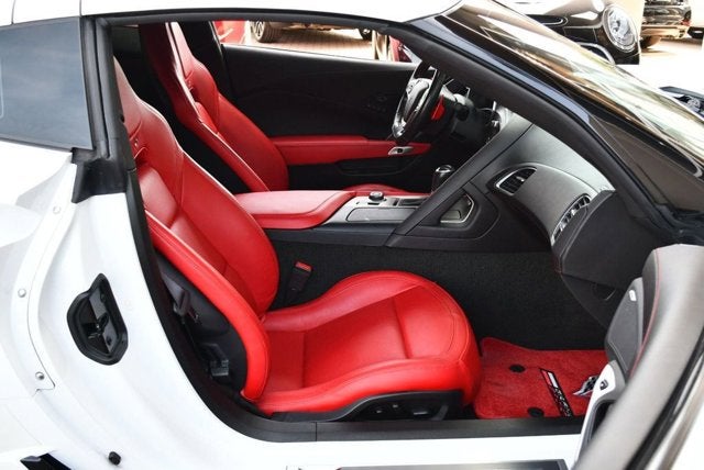 2017 Chevrolet Corvette 2LT - Photo 39