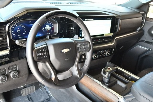 2026 Chevrolet Silverado 1500 4WD Crew Cab High Country W/Premium II Super Cruise Package