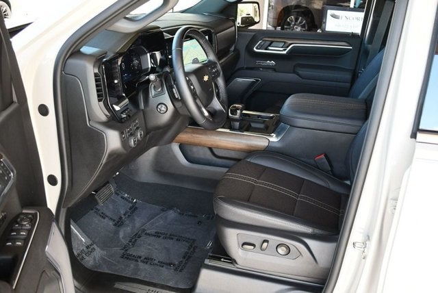 2026 Chevrolet Silverado 1500 4WD Crew Cab High Country W/Premium II Super Cruise Package