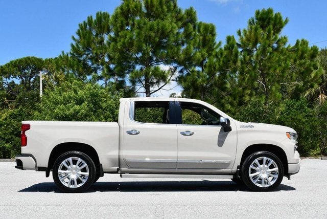 2026 Chevrolet Silverado 1500 4WD Crew Cab High Country W/Premium II Super Cruise Package