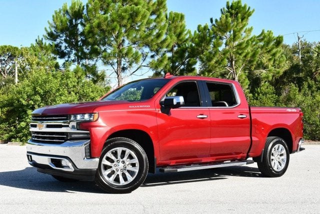 2019 Chevrolet Silverado 1500 4WD Crew Cab 147" LTZ W/LTZ Premium Package