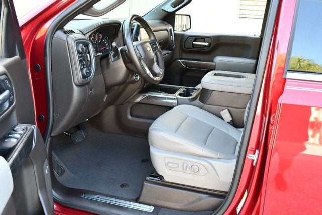 2019 Chevrolet Silverado 1500 4WD Crew Cab 147" LTZ W/LTZ Premium Package