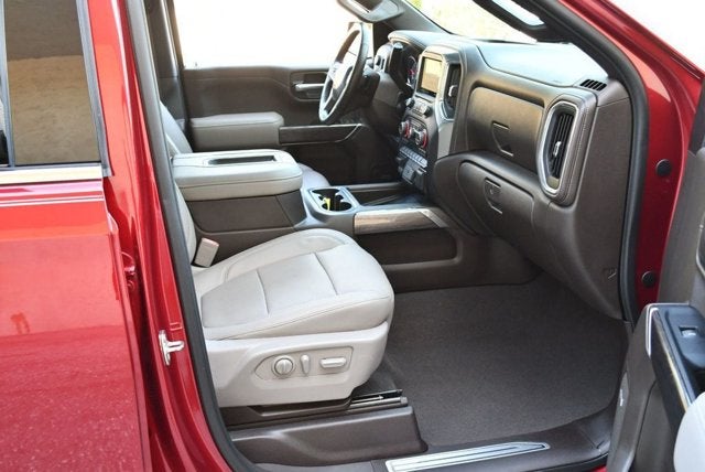 2019 Chevrolet Silverado 1500 4WD Crew Cab 147" LTZ W/LTZ Premium Package