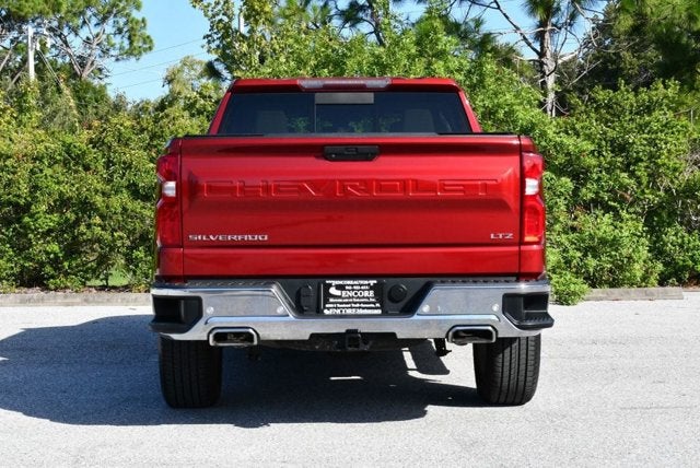 2019 Chevrolet Silverado 1500 4WD Crew Cab 147" LTZ W/LTZ Premium Package