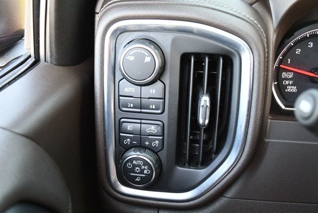 2019 Chevrolet Silverado 1500 4WD Crew Cab 147" LTZ W/LTZ Premium Package
