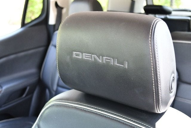 2021 GMC Acadia FWD 4 Door Denali SUV W/Technology Package
