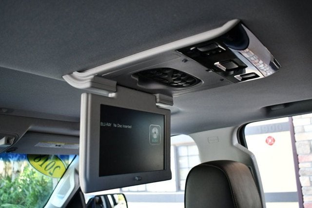 2018 GMC Yukon 2WD 4 Door Denali W/Ultimate & Open Road Packages