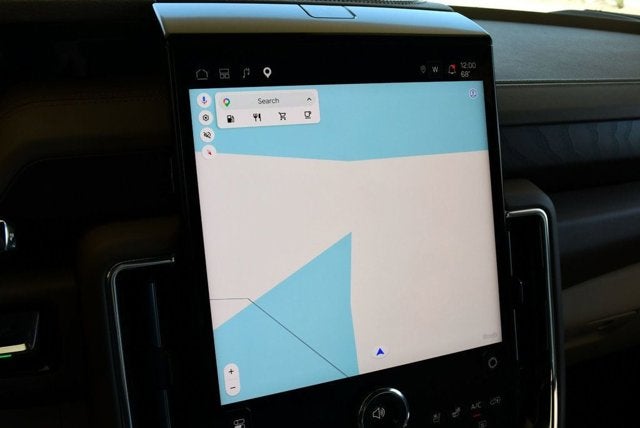 2025 GMC Yukon 4WD 4 Door Denali W/Sun & Power Step Package