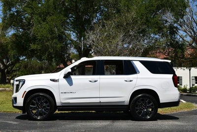 2025 GMC Yukon 4WD 4 Door Denali W/Sun & Power Step Package